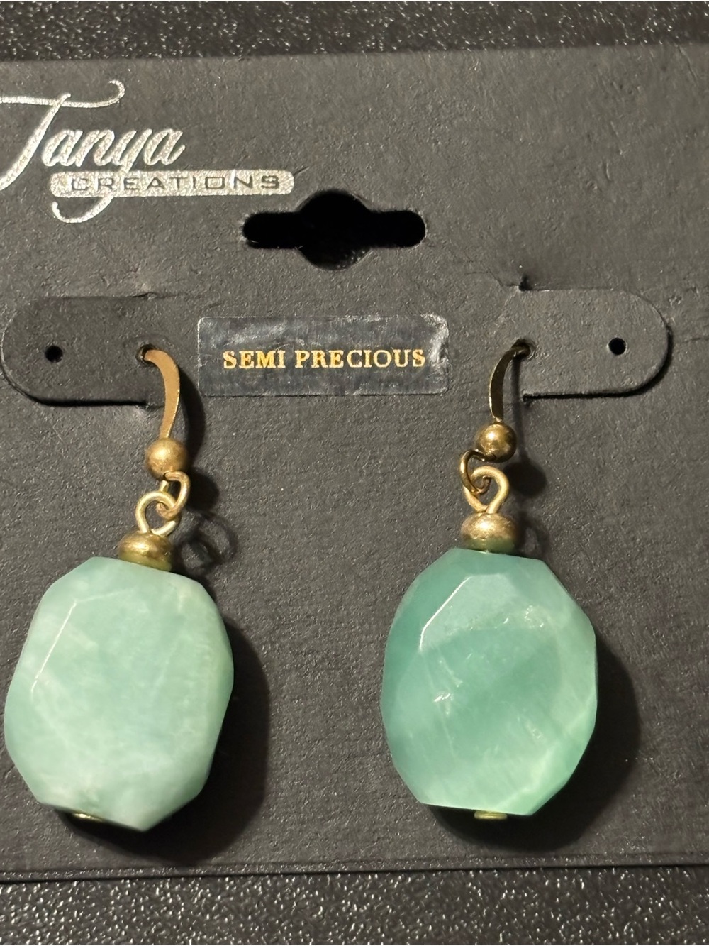 Vintage Faceted Mint Green Semi-Precious Drop Earrings with Gold-Tone Hooks